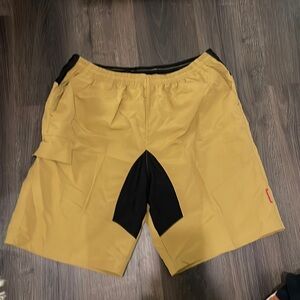 Men’s padded mountain bike shorts US XL NWT NEW Difos